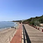 New Cozy, Spacious & Modern Apt, 100m From The Beach, Restaurants, Bars Sitio de Calahonda