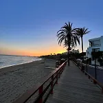 Apartament New Cozy, Spacious & Modern Apt, 100m From The Beach, Restaurants, Bars Sitio de Calahonda